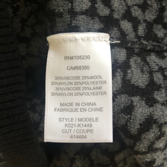 Joie soft animal print sweater size M - Picture 5 of 11